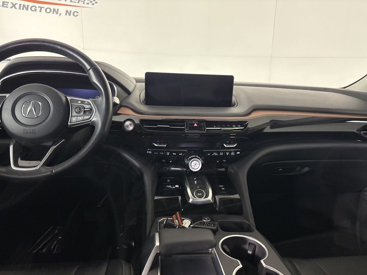 Used 2022 Acura MDX SH-AWD w/ Technology Package image 25