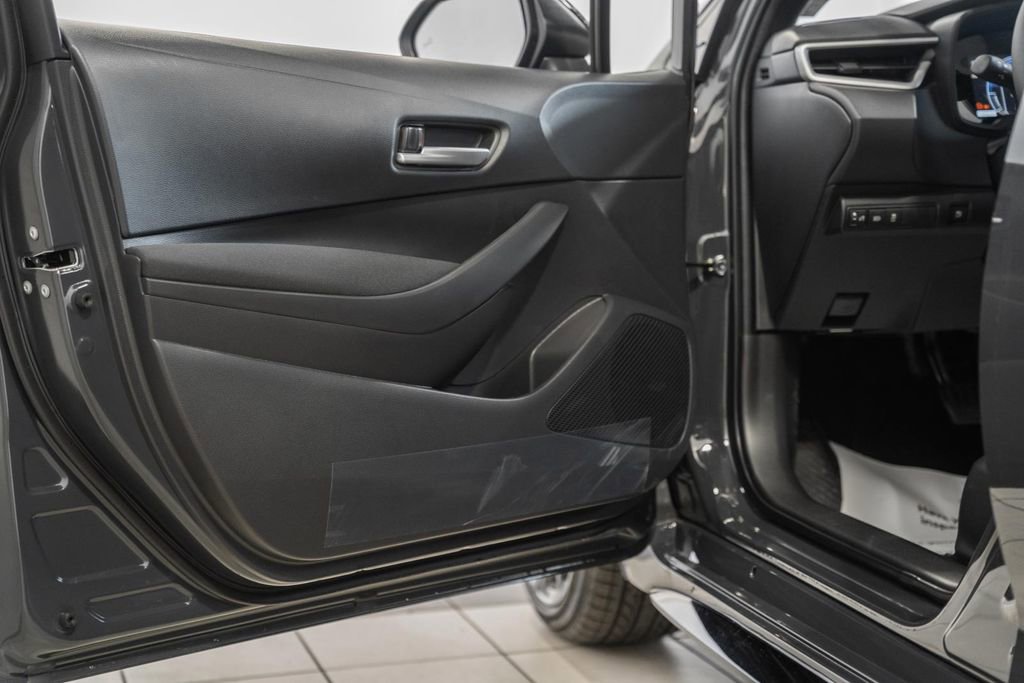 New 2026 Toyota Corolla SE image 31