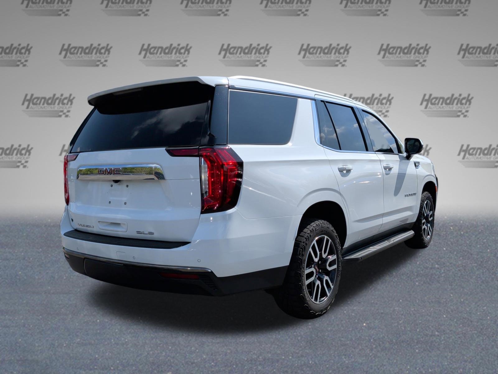 Used 2022 GMC Yukon SLE w/ Max Trailering Package image 7