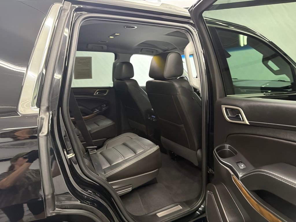 Used 2019 GMC Yukon Denali AWD/4WD image 16