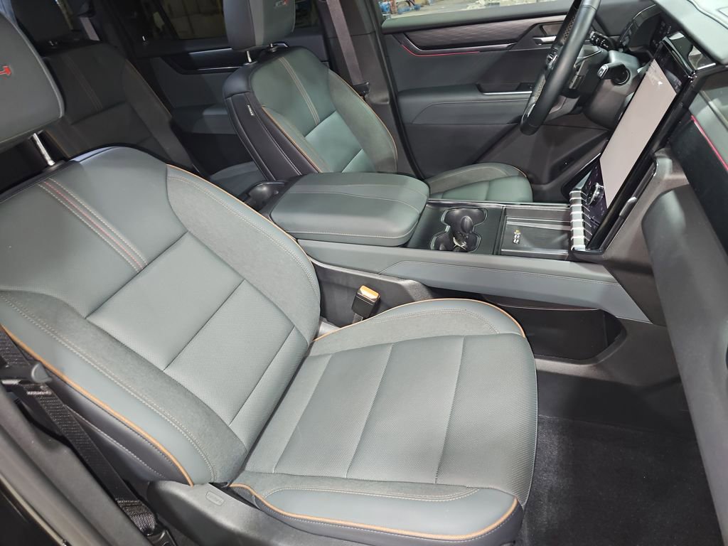 Used 2024 GMC Acadia AT4 w/ LPO, Floor Liner Package image 15