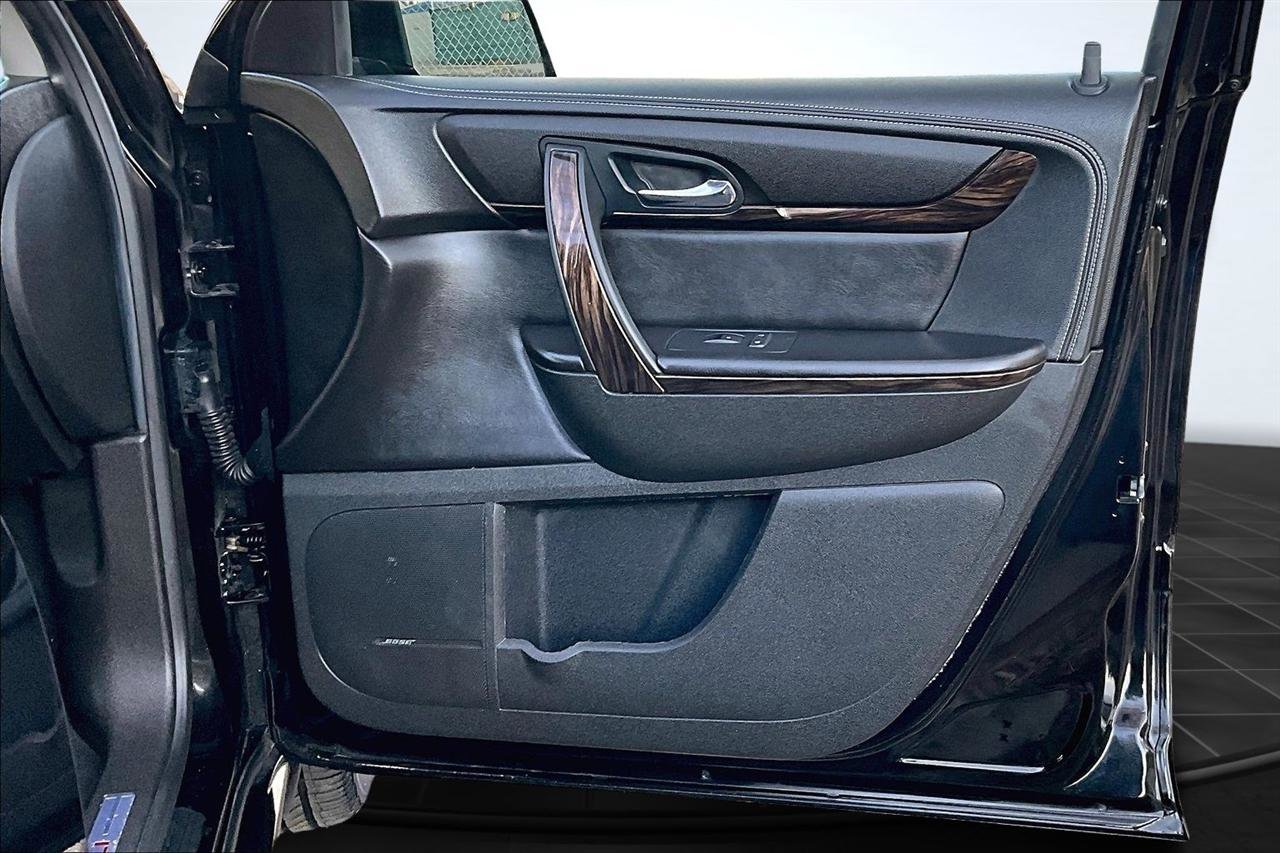 Used 2016 GMC Acadia Denali image 29