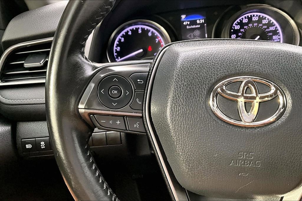 Used 2021 Toyota Camry SE image 12