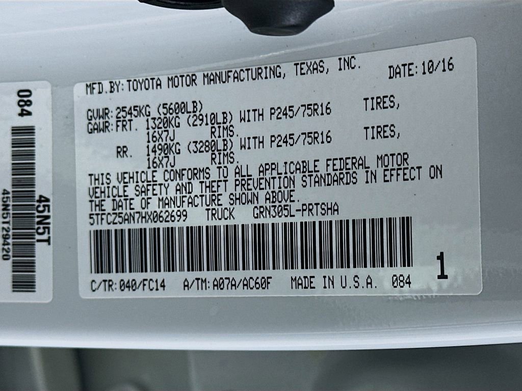 Used 2017 Toyota Tacoma SR5 w/ Tow Package AWD/4WD image 34