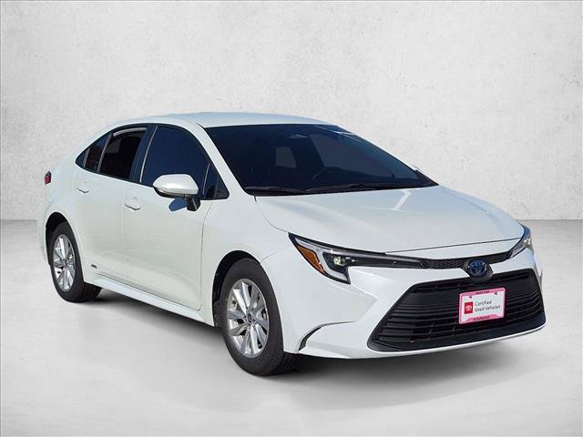Used 2024 Toyota Corolla LE w/ LE Convenience Package AWD/4WD image 3