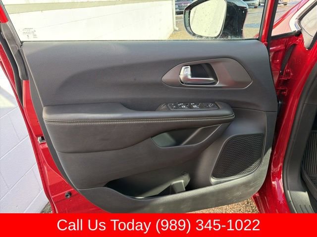 New 2026 Chrysler Voyager LX FWD image 26