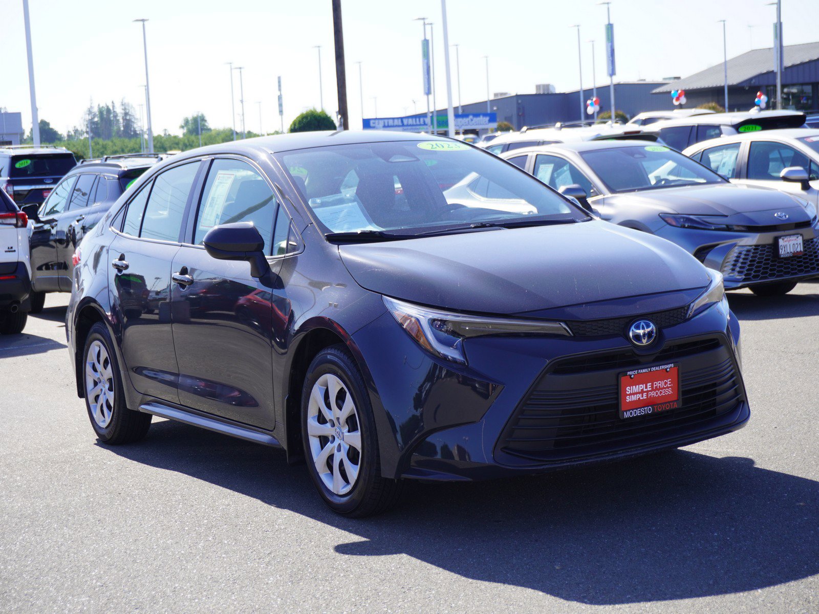Used 2023 Toyota Corolla LE w/ Carpet Mat Package (TMS)