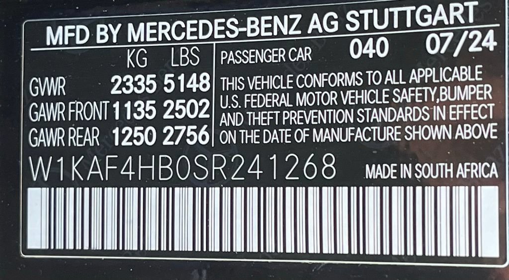 Used 2025 Mercedes-Benz C 300 4MATIC Sedan image 45
