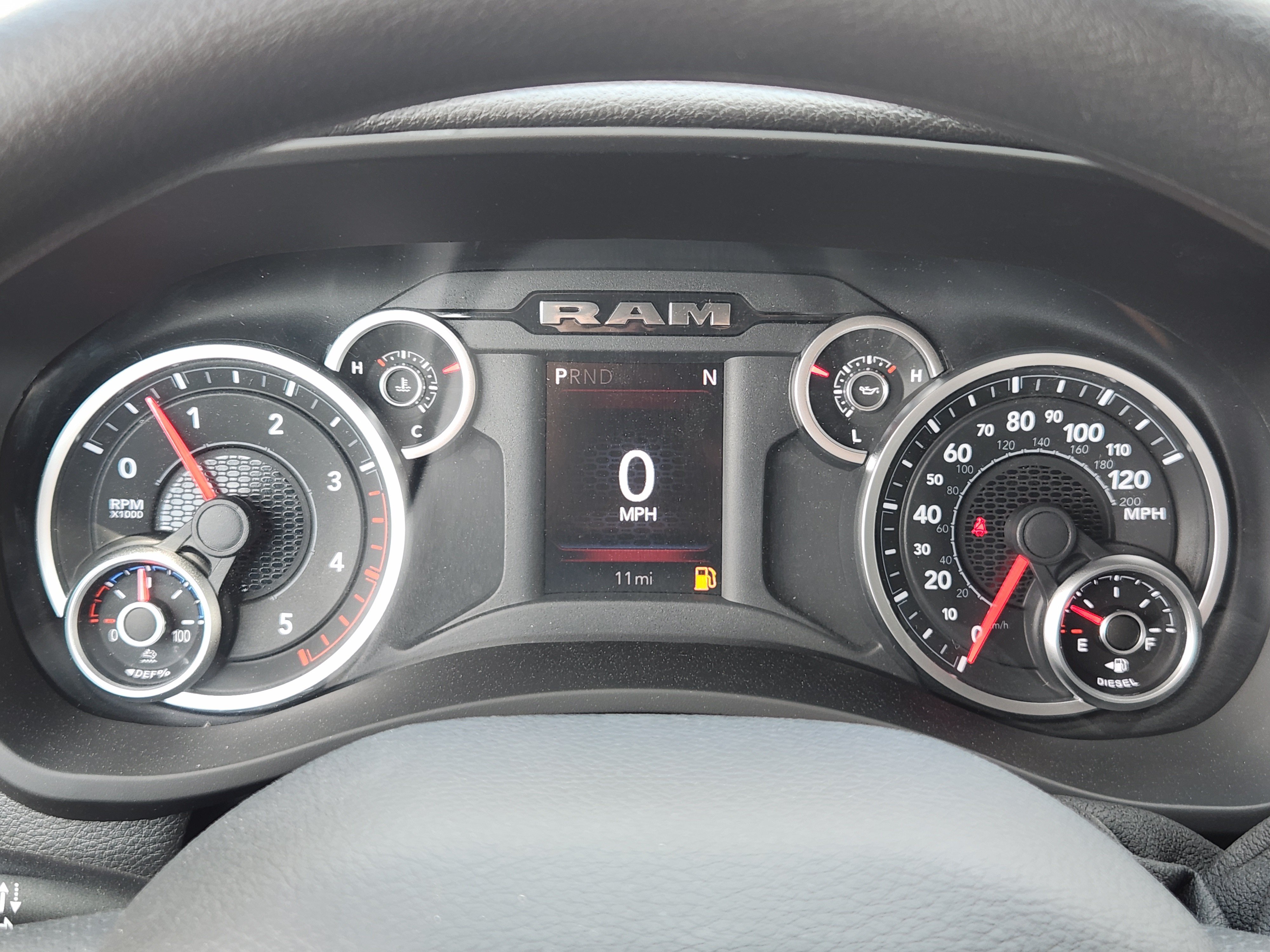New 2027 RAM 3500 Tradesman AWD/4WD image 16