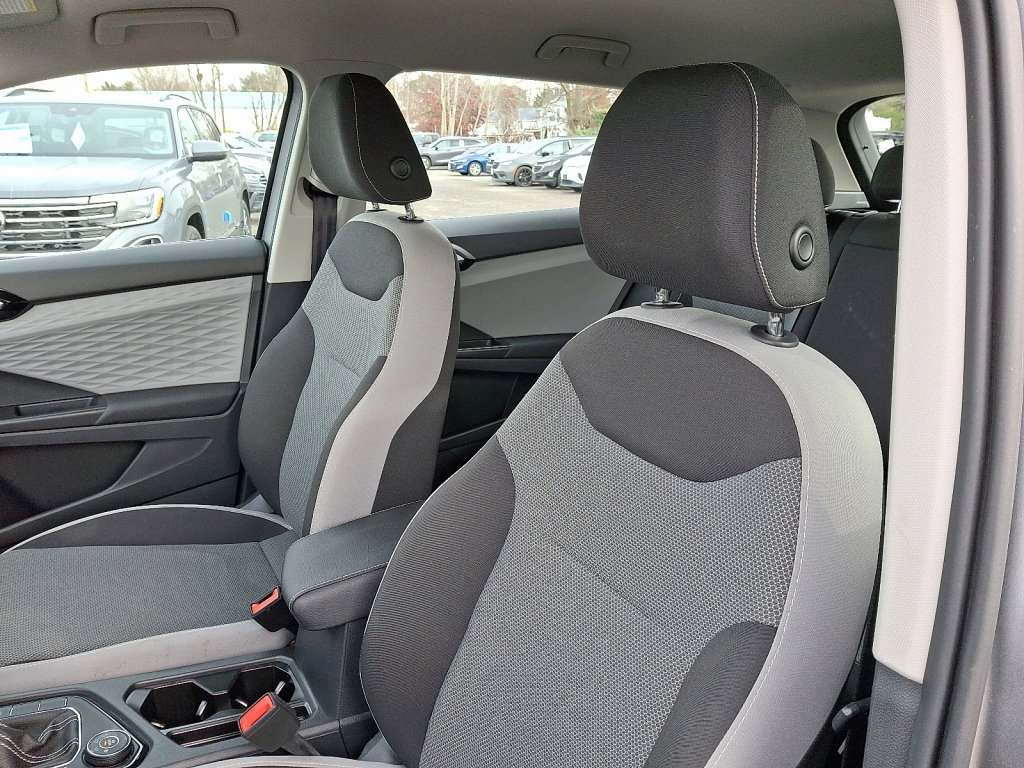 Used 2023 Volkswagen Taos S image 25