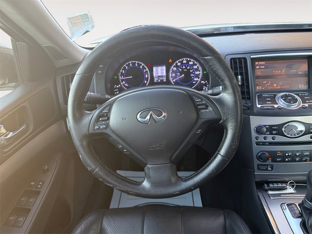 Used 2015 INFINITI Q40 w/ Moonroof Package image 12