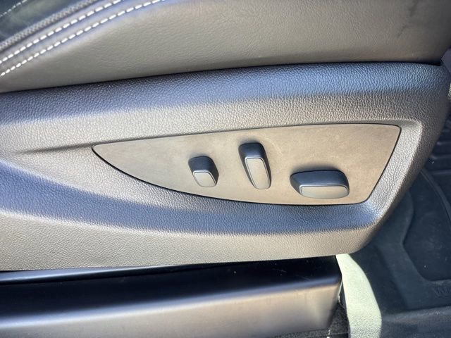 Used 2016 GMC Sierra 3500 Denali w/ Duramax Plus Package AWD/4WD image 42