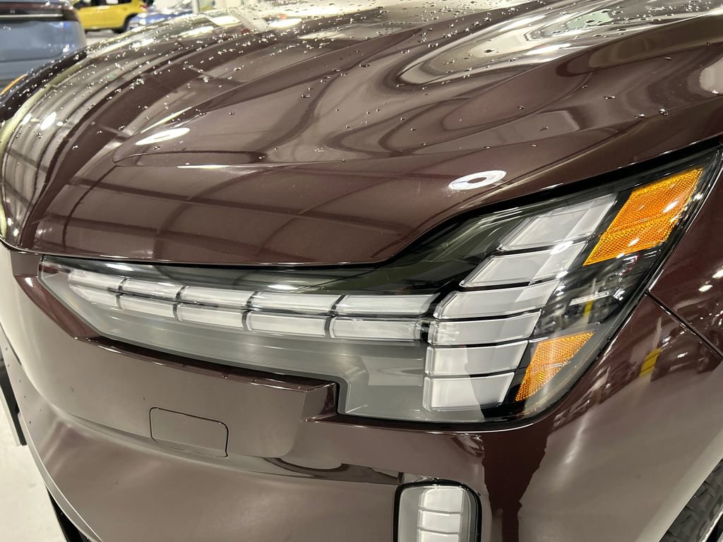 Certified 2025 Volvo EX90 Ultra image 7