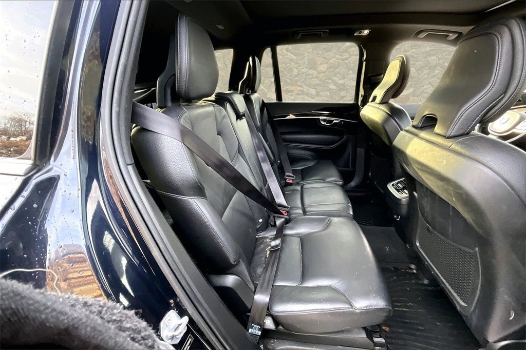 Used 2019 Volvo XC90 T6 Momentum w/ Protection Package image 24