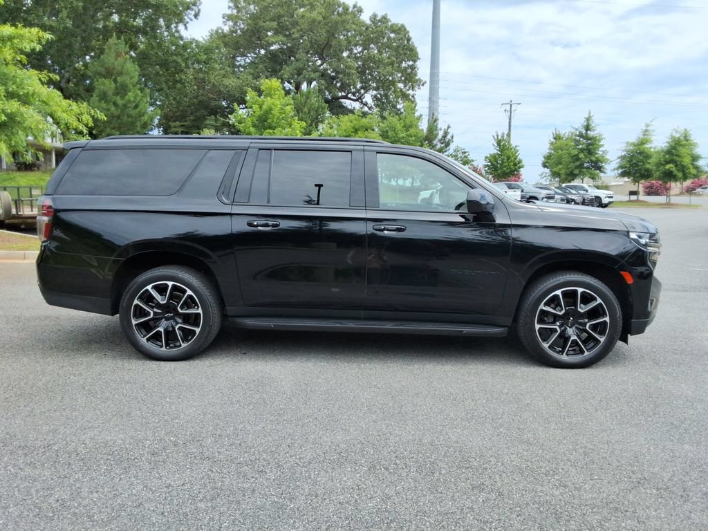 Certified 2021 Chevrolet Suburban RST RWD image 4