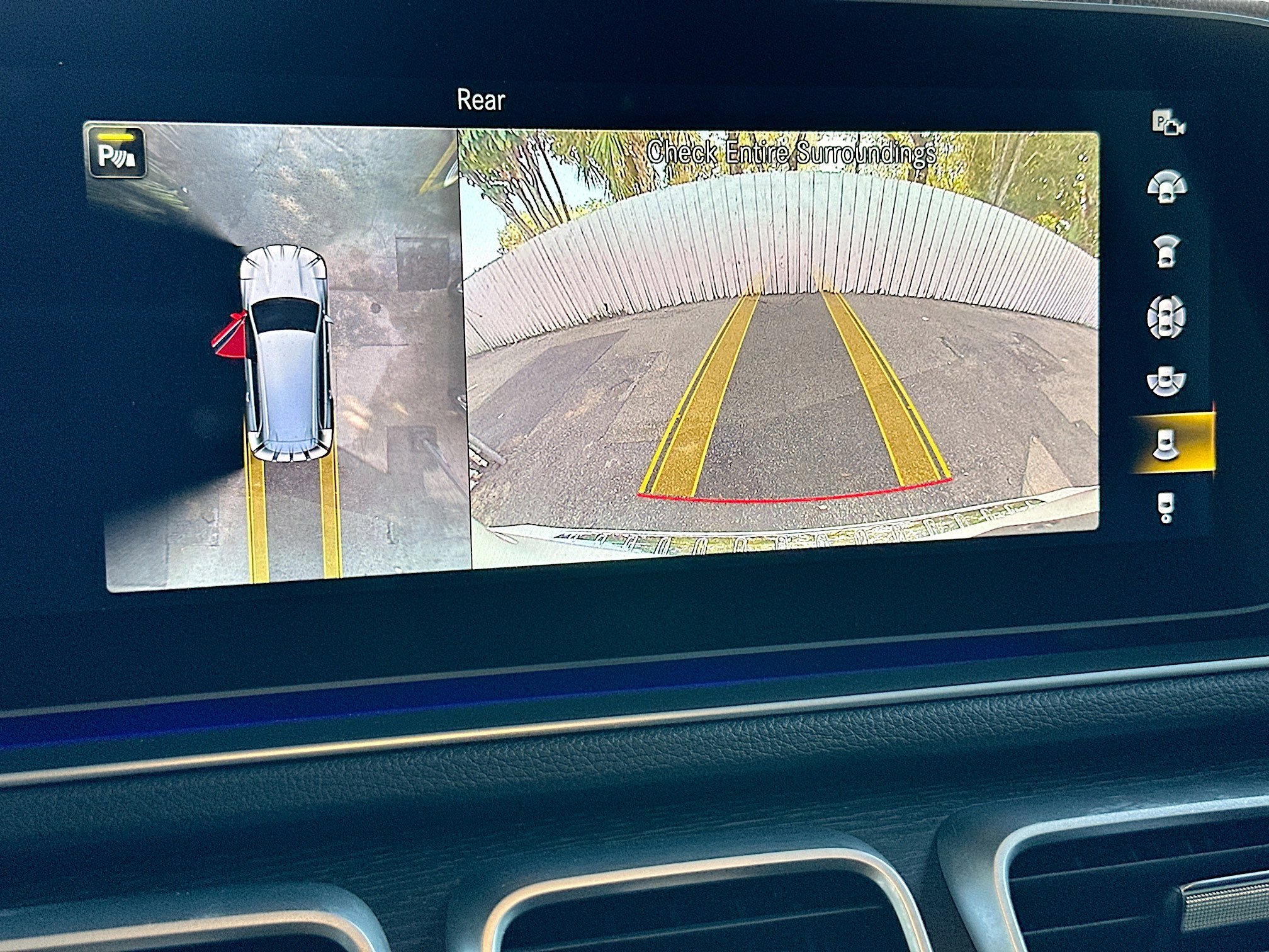 Used 2023 Mercedes-Benz GLS 580 4MATIC image 14