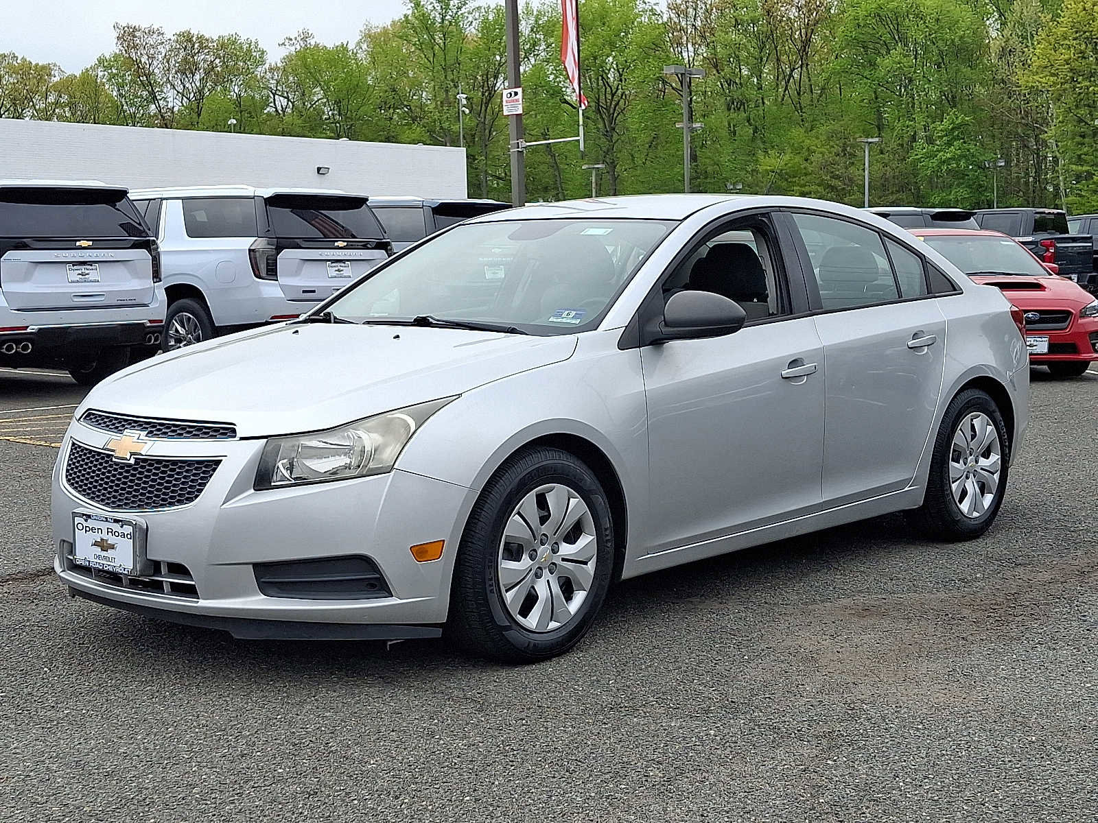 Used 2013 Chevrolet Cruze LS FWD image 3
