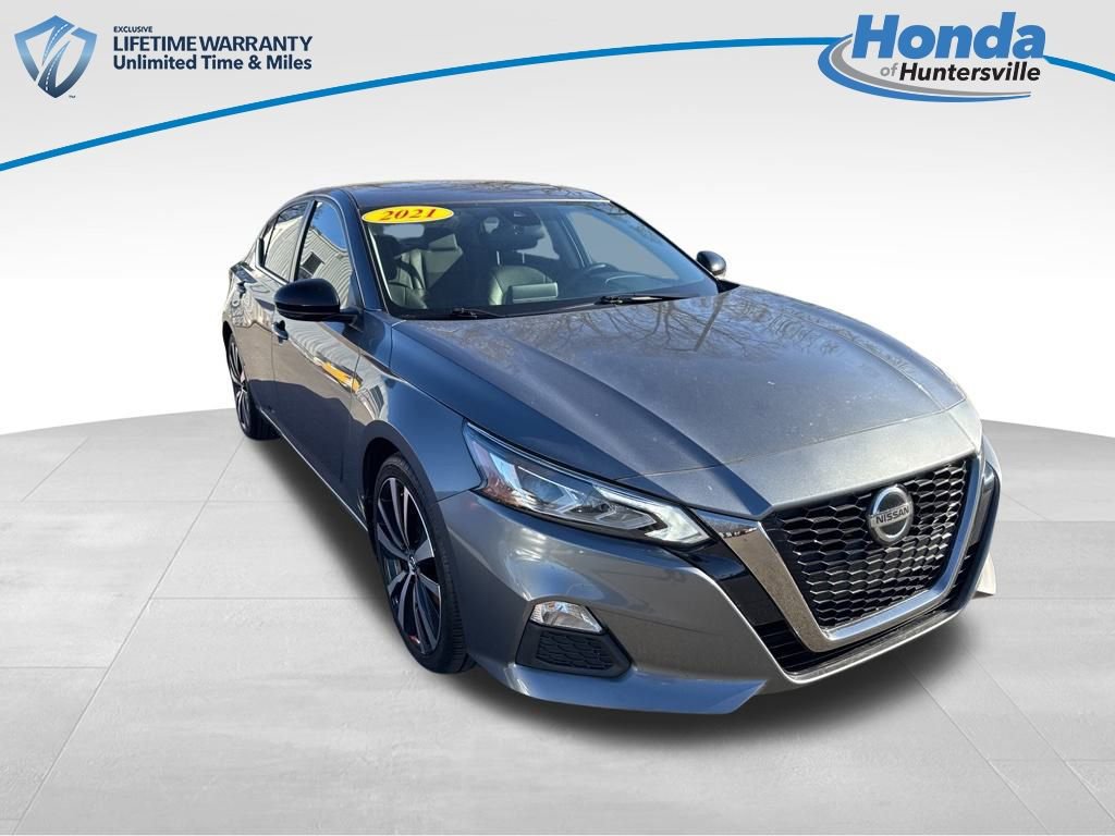 Used 2021 Nissan Altima 2.5 SR w/ SR Premium Package