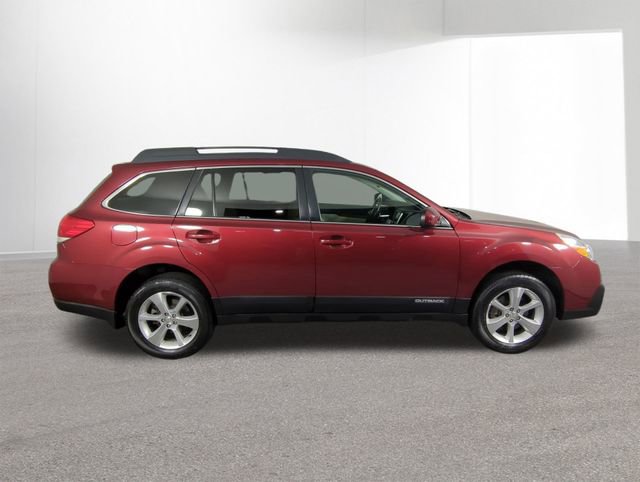 Used 2014 Subaru Outback 3.6R Limited image 38