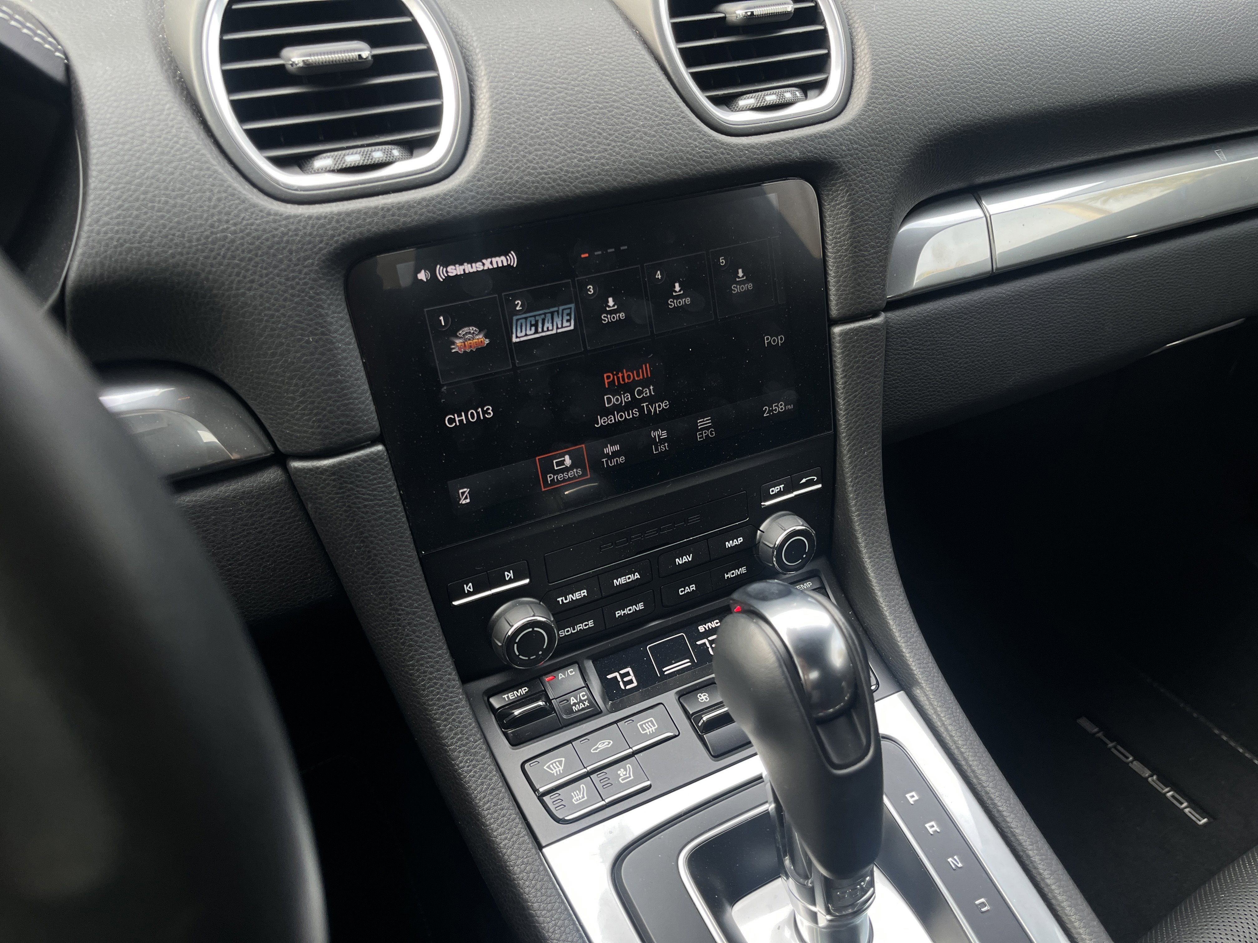 Certified 2024 Porsche 718 Boxster Style Edition image 20