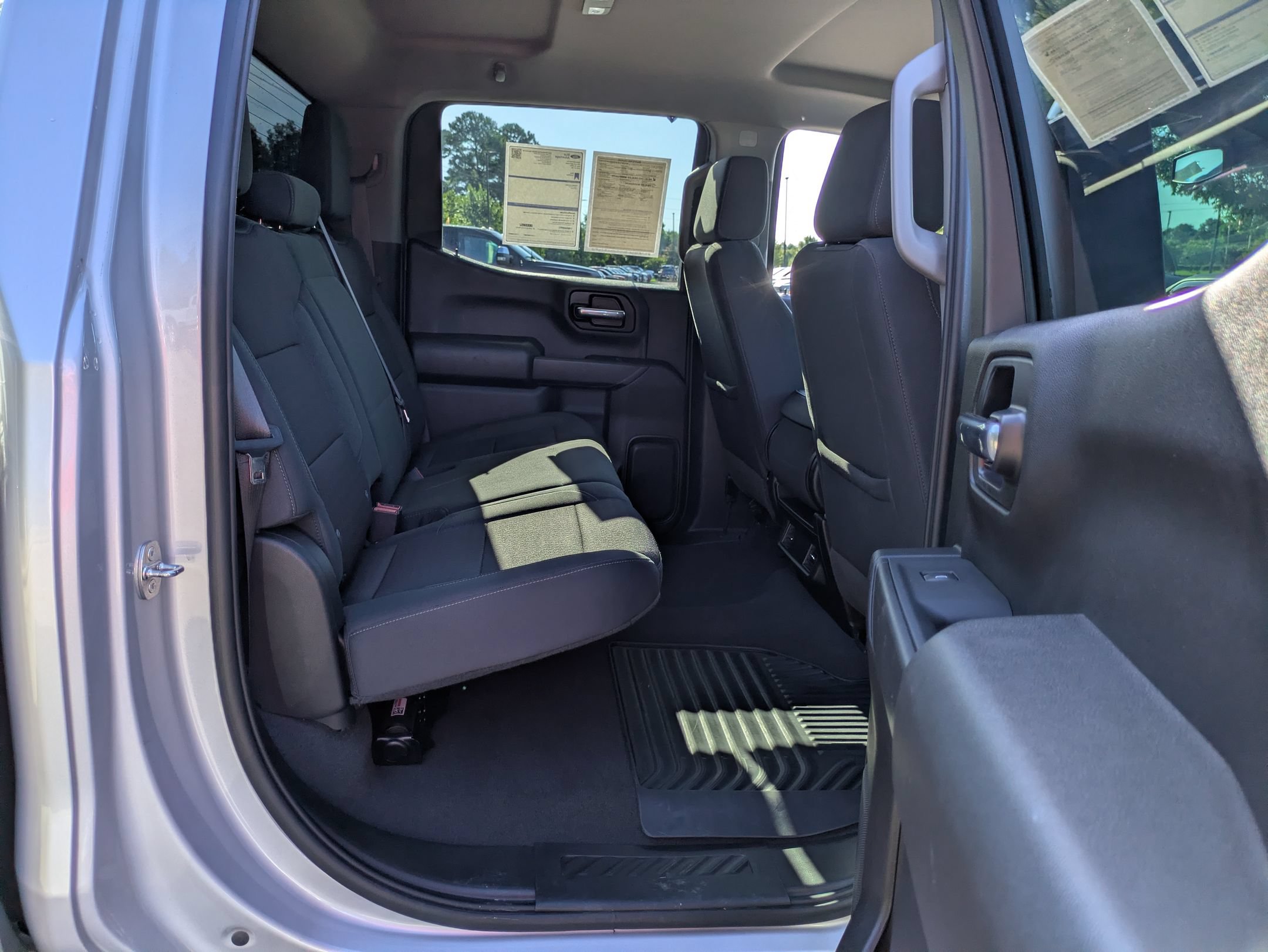 Used 2022 Chevrolet Silverado 1500 Custom RWD image 34
