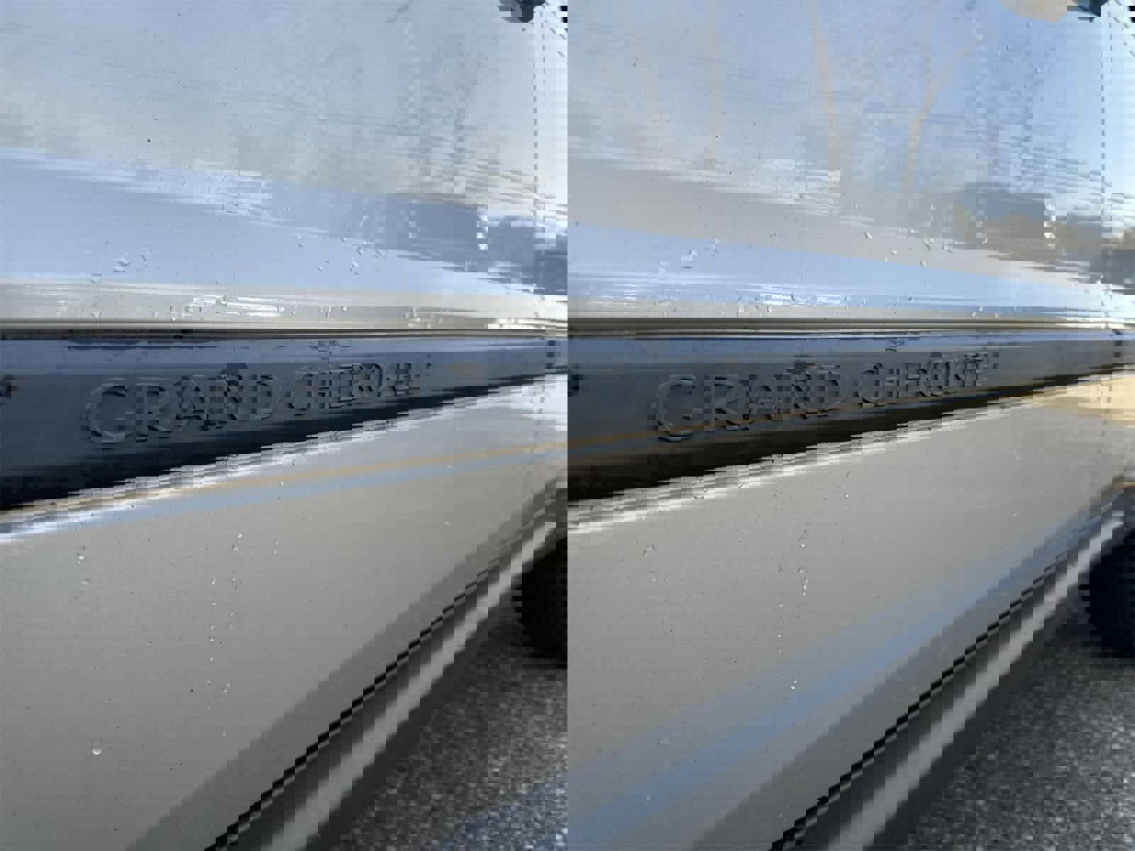 Used 2007 Jeep Grand Cherokee Laredo w/ Sun/Sound Group image 13