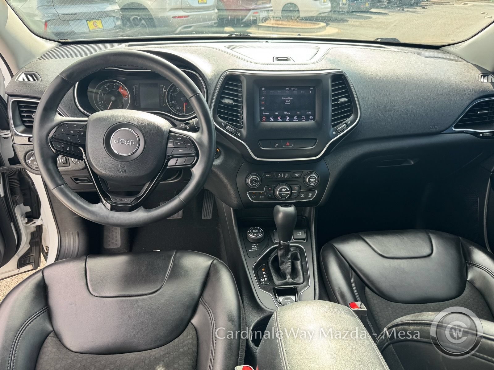 Used 2019 Jeep Cherokee Latitude Plus AWD/4WD image 16