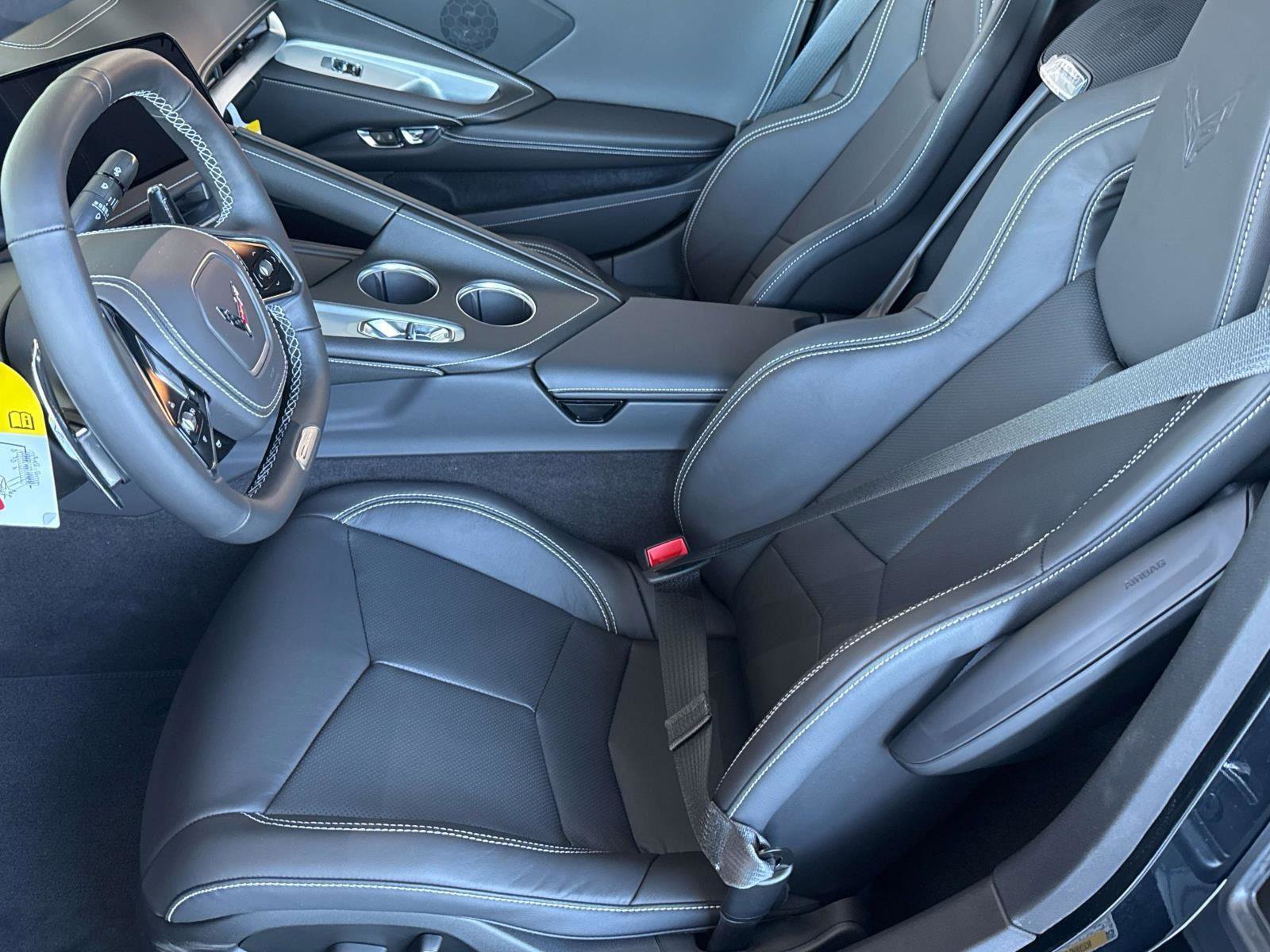 New 2026 Chevrolet Corvette E-Ray w/ Battery Protection Package image 9