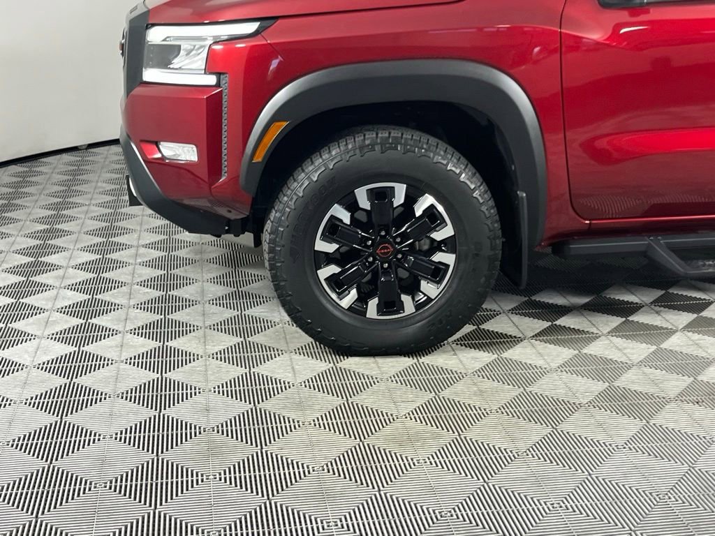 Used 2023 Nissan Frontier PRO-4X w/ Pro Convenience Package image 10