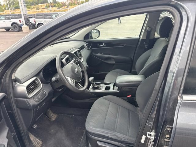 Used 2020 Kia Sorento LX AWD/4WD image 13