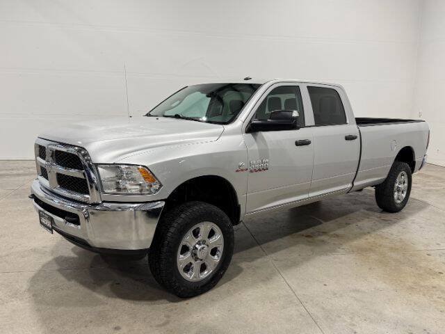 Used 2015 RAM 2500 Tradesman w/ Chrome Appearance Group AWD/4WD image 2