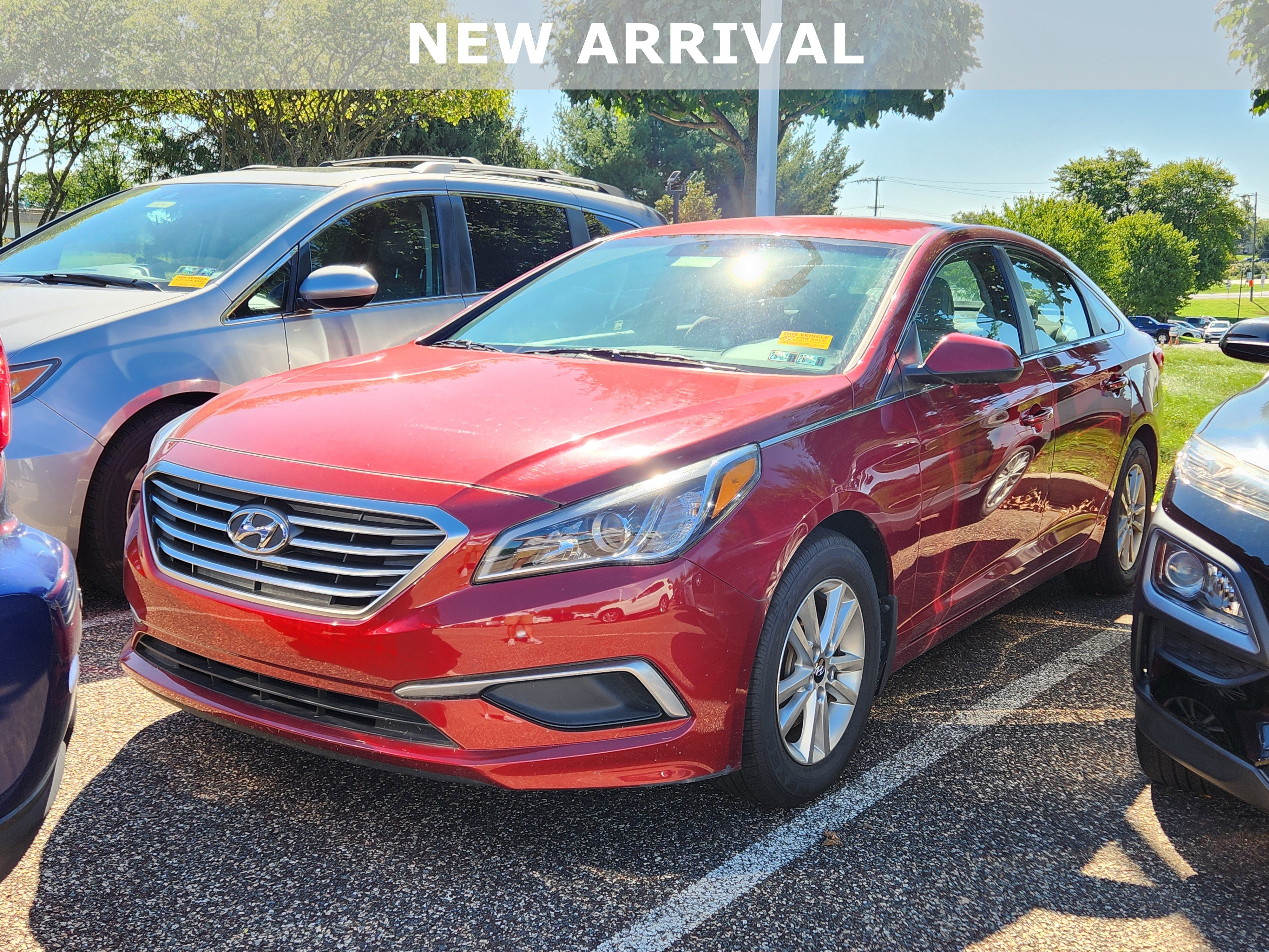 Used 2016 Hyundai Sonata SE FWD image 1