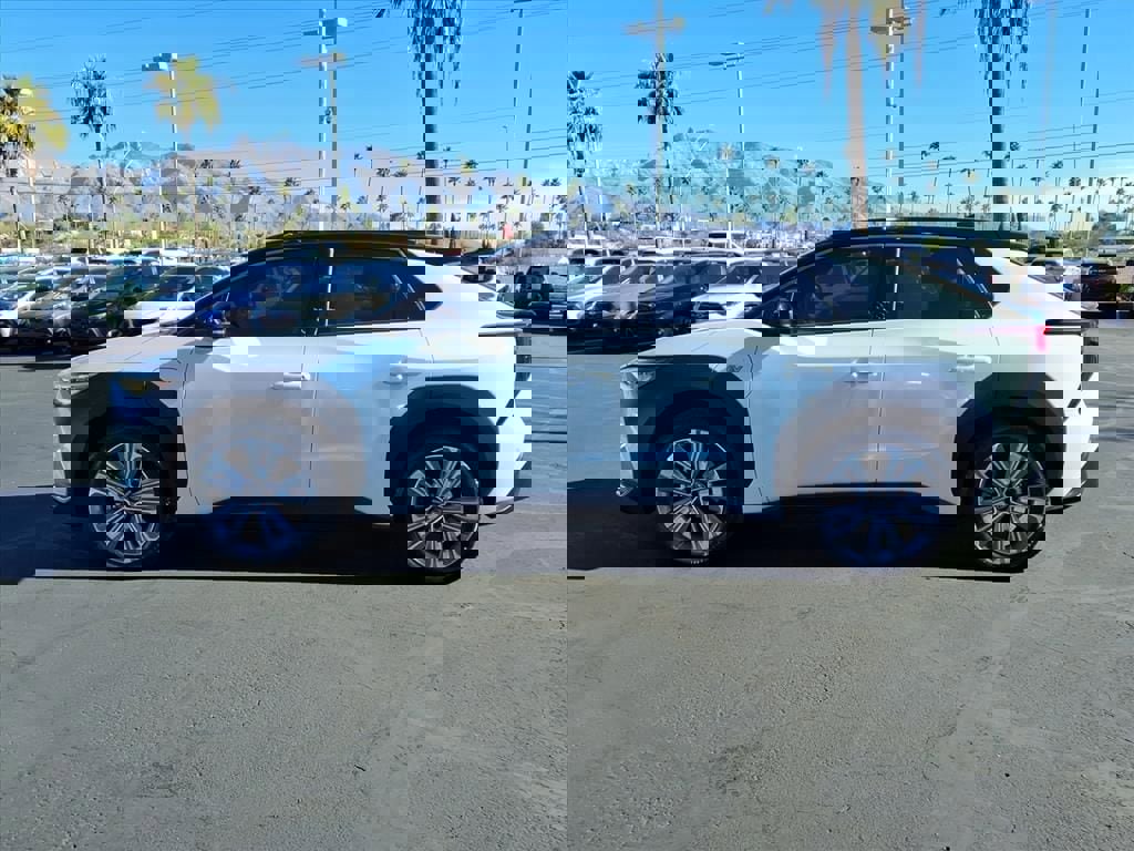 Certified 2023 Subaru Solterra AWD image 16