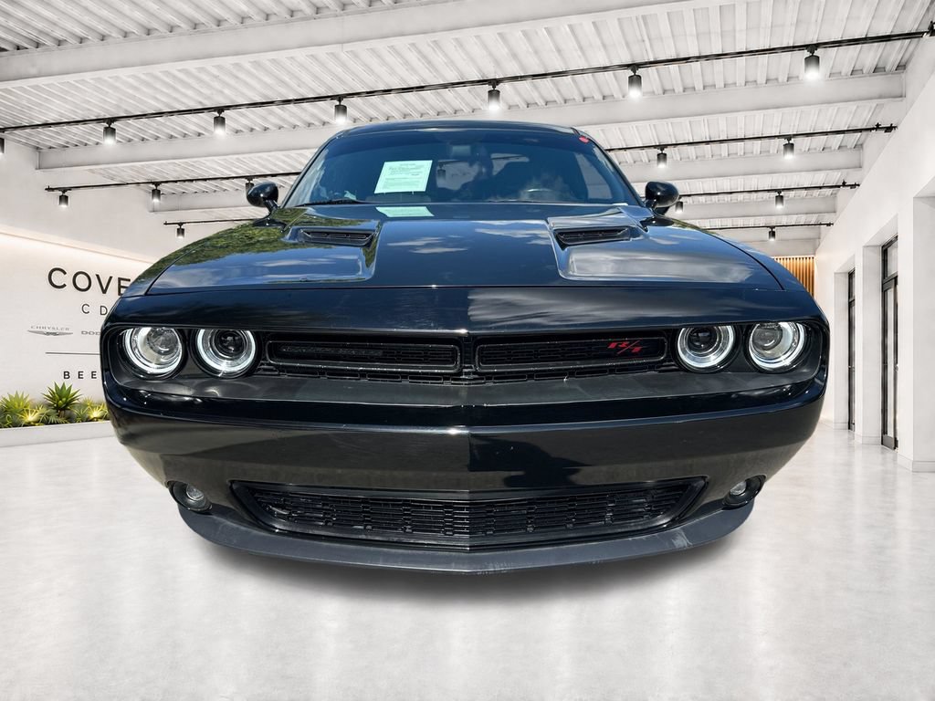 Used 2015 Dodge Challenger R/T Plus RWD image 3