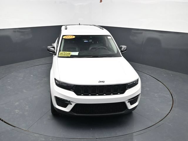 Used 2023 Jeep Grand Cherokee Limited w/ Black Appearance Package AWD/4WD image 53