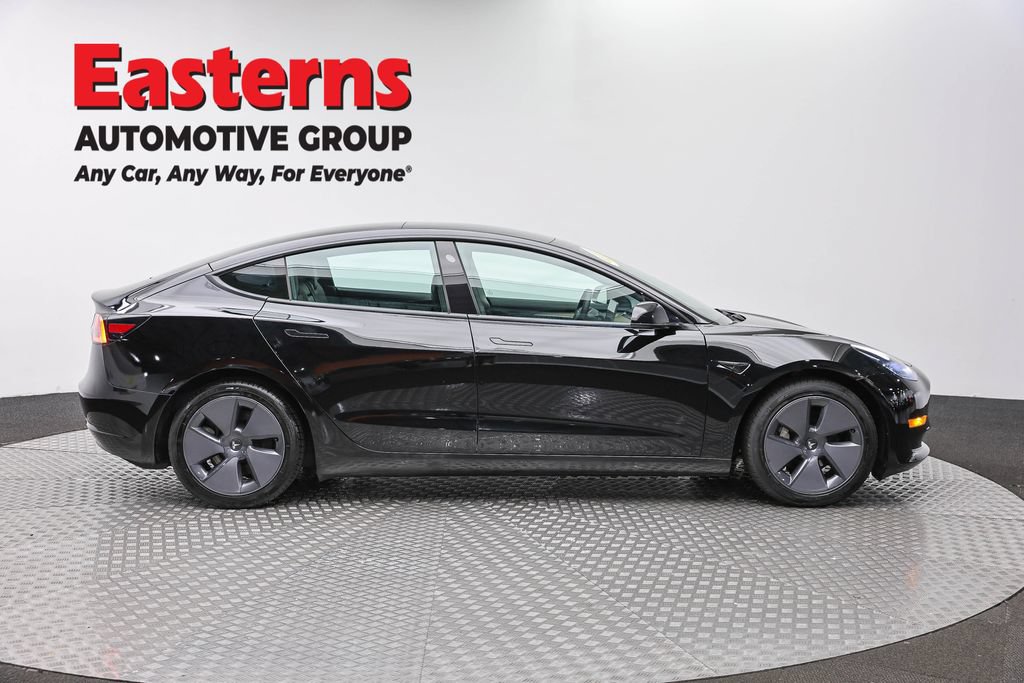 Used 2023 Tesla Model 3 Standard Range RWD image 4