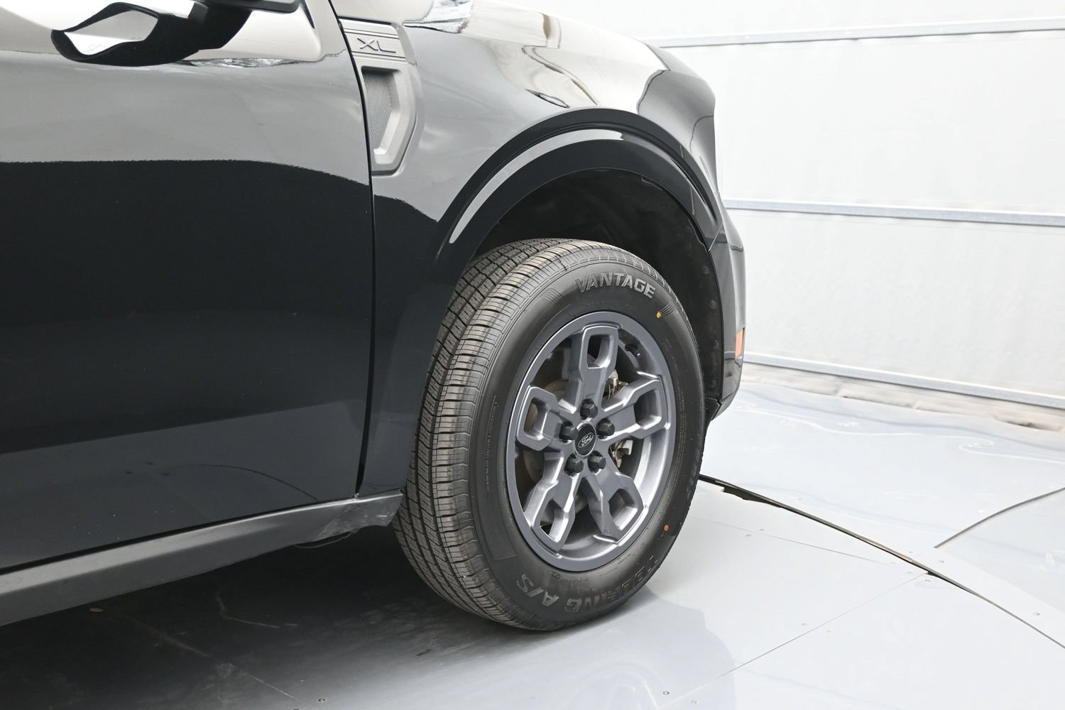 Used 2024 Ford Maverick XL FWD image 44