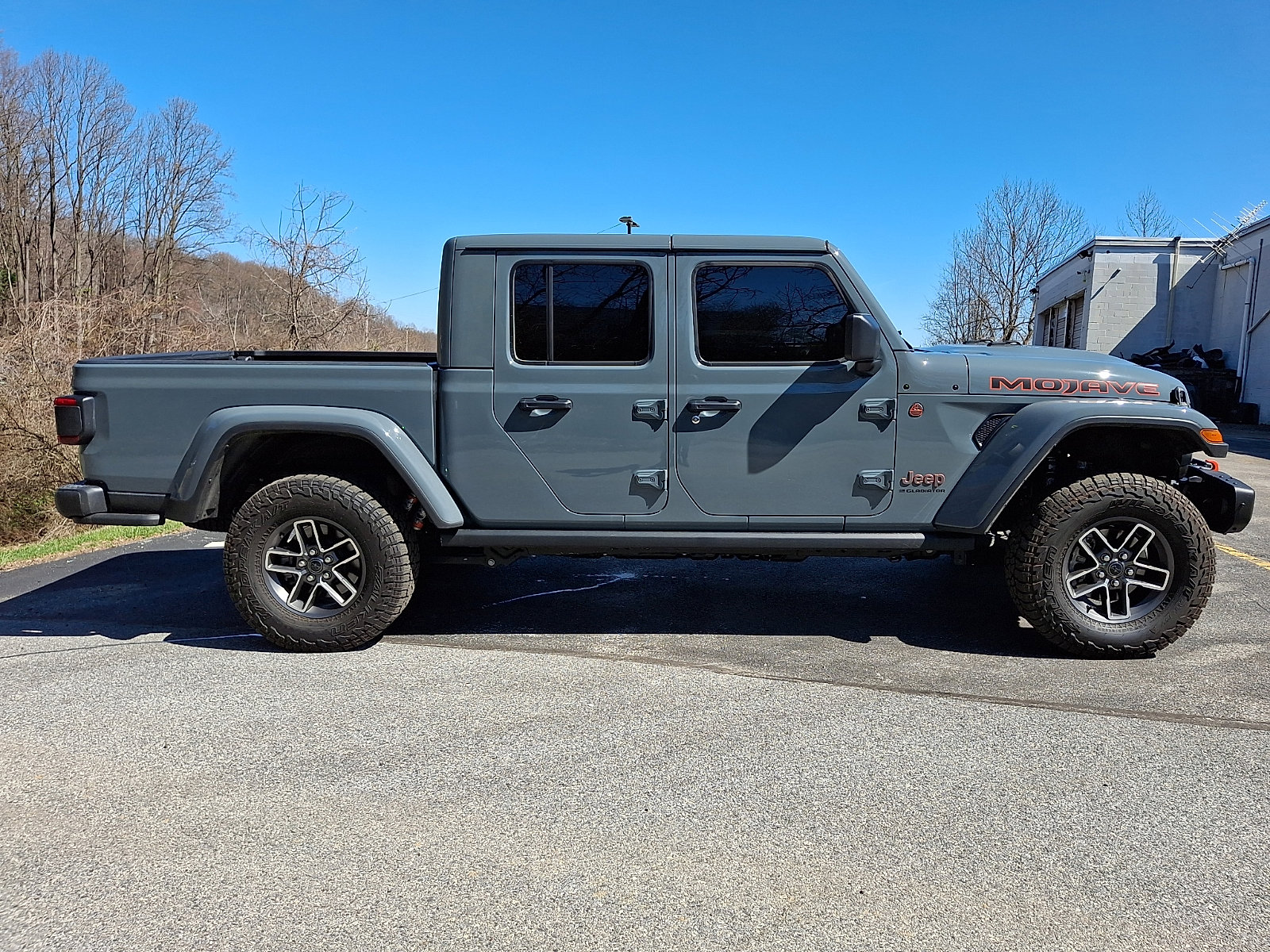 Certified 2026 Jeep Gladiator Mojave image 7