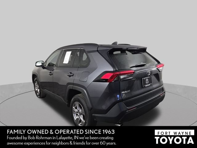 Used 2025 Toyota RAV4 XLE FWD image 9