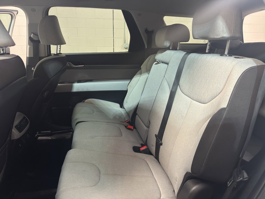 Used 2021 Hyundai Palisade SE w/ Winter Package image 30