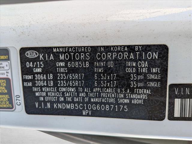 Used 2016 Kia Sedona LX w/ Option Group 020 FWD image 23