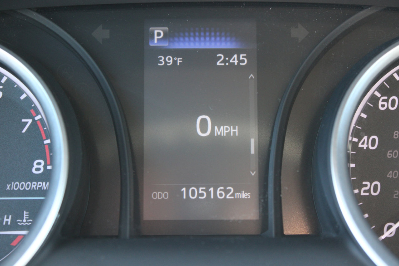 Used 2023 Toyota Camry LE image 19