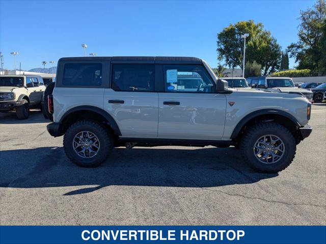 New 2025 Ford Bronco Badlands AWD/4WD image 5