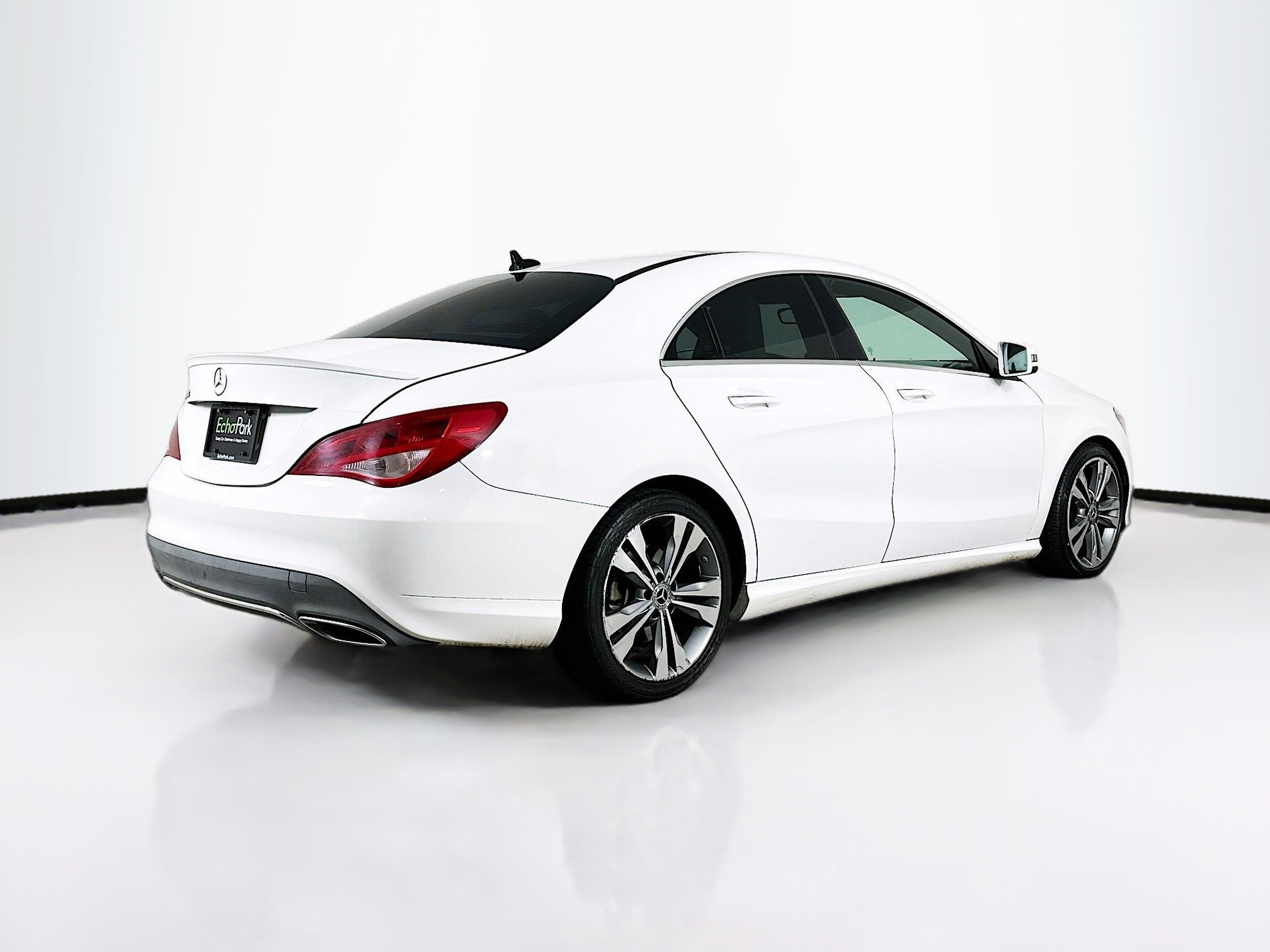 Used 2018 Mercedes-Benz CLA 250 image 9