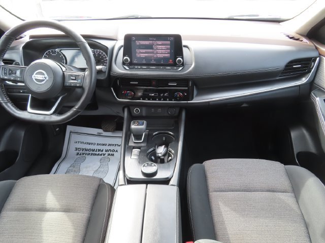 Used 2021 Nissan Rogue SV AWD/4WD image 26