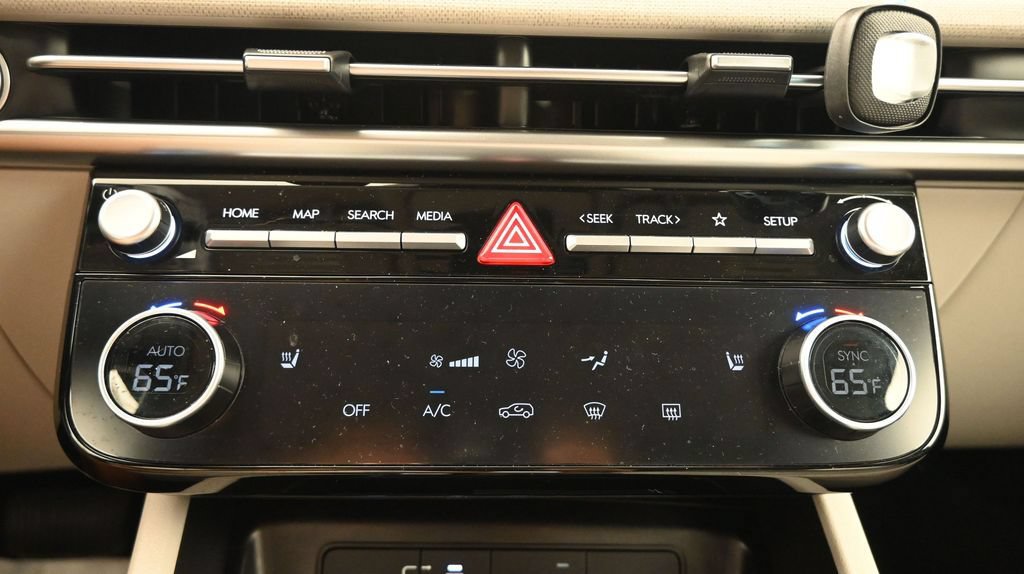 Used 2025 Hyundai Tucson SEL FWD image 34
