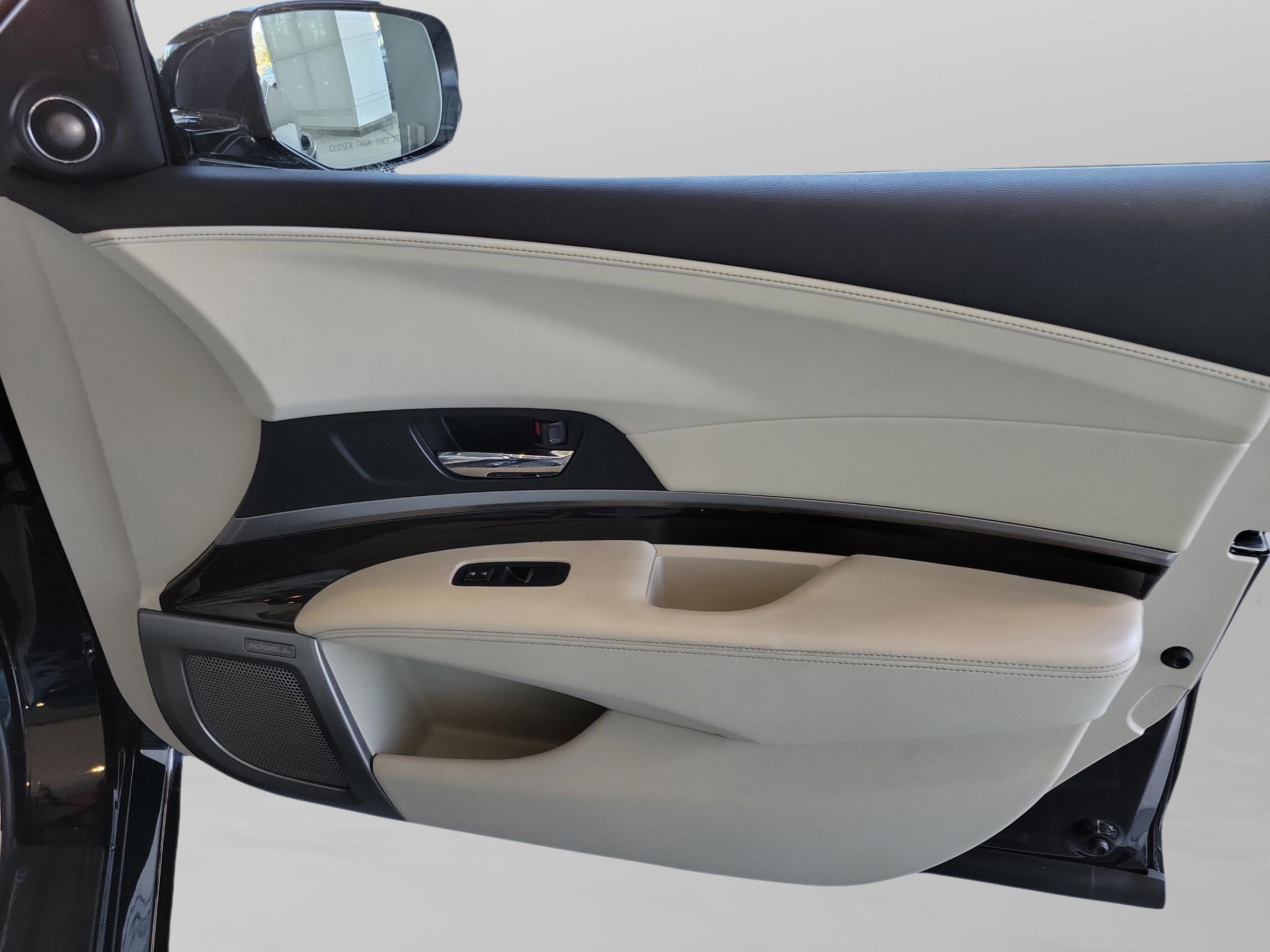 Used 2015 Acura RLX w/ Advance Package image 26