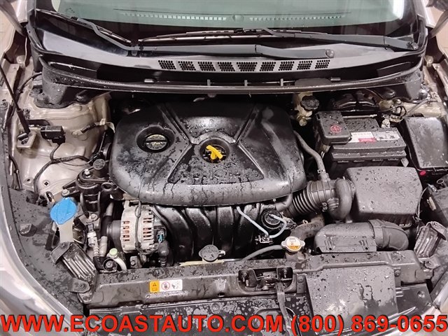 Used 2014 Hyundai Elantra Limited FWD image 9