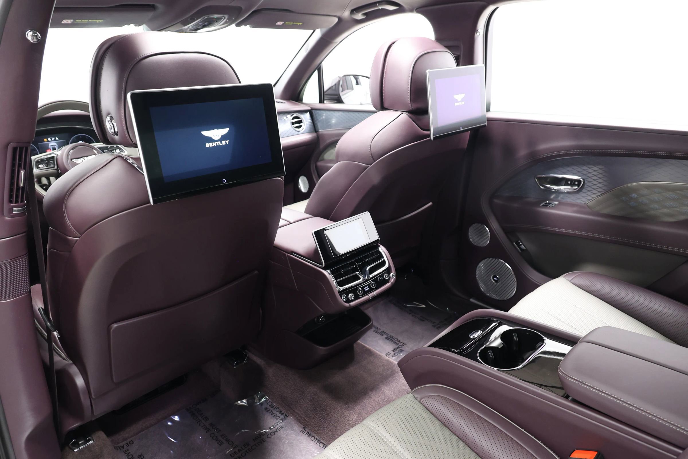 Used 2023 Bentley Bentayga Extended Wheelbase image 66