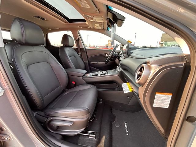 Used 2023 Hyundai Kona Limited w/ Cargo Package image 27